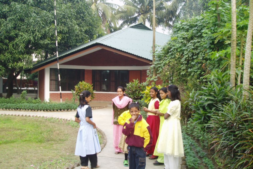  Barnebyen i Rajshahi i Bangladesh er den første barnebyen som utelukkende er finansiert av SOS-barnebyer Norge.