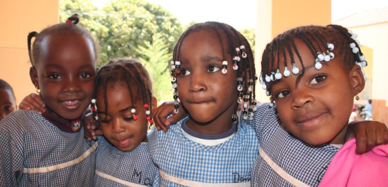 Barn fra barnebyen i Lubango, Angola. Foto: Brenda Dimbleby