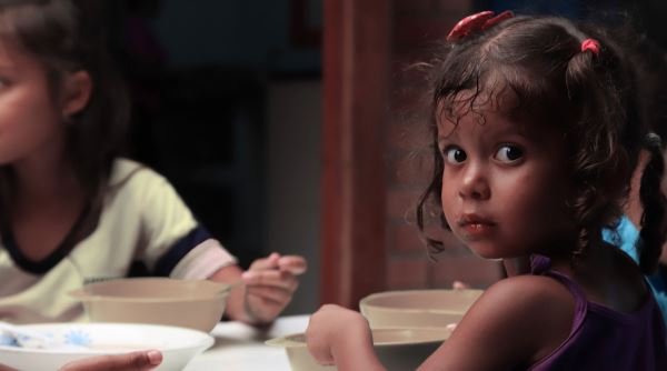 Krisen i Venezuela: Hjelp barna som er alene på flukt 