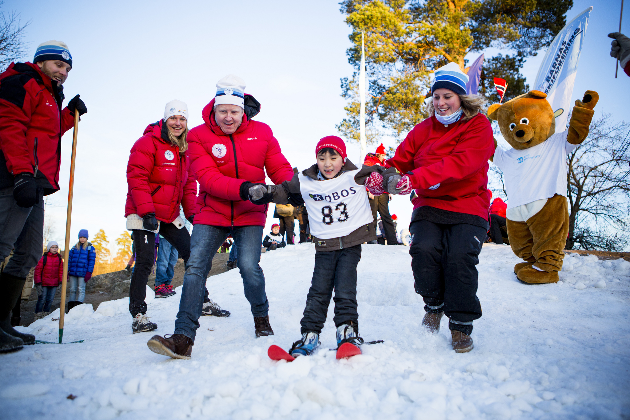 God stemning på lanseringen av Barn setter spor, et samarbeid mellom OBOS, SOS-barnebyer og Skiforeningen. Foto: Christian Roth Christensen
