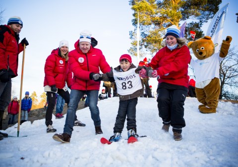 God stemning på lanseringen av Barn setter spor, et samarbeid mellom OBOS, SOS-barnebyer og Skiforeningen. Foto: Christian Roth Christensen