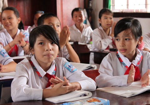 Elever på SOS-skolen i Viet Tri, Vietnam. Foto: SOS-barnebyer