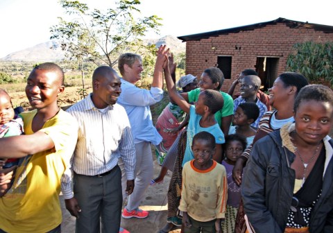 Bente Lier startet jobben som ny generalsekretær med en tur til Malawi. Foto: Bjørn-Owe Holmberg 