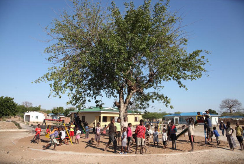 Lokalmiljøet rundt SOS-barnebyen i Ngabu. Foto: Bjørn-Owe Holmberg