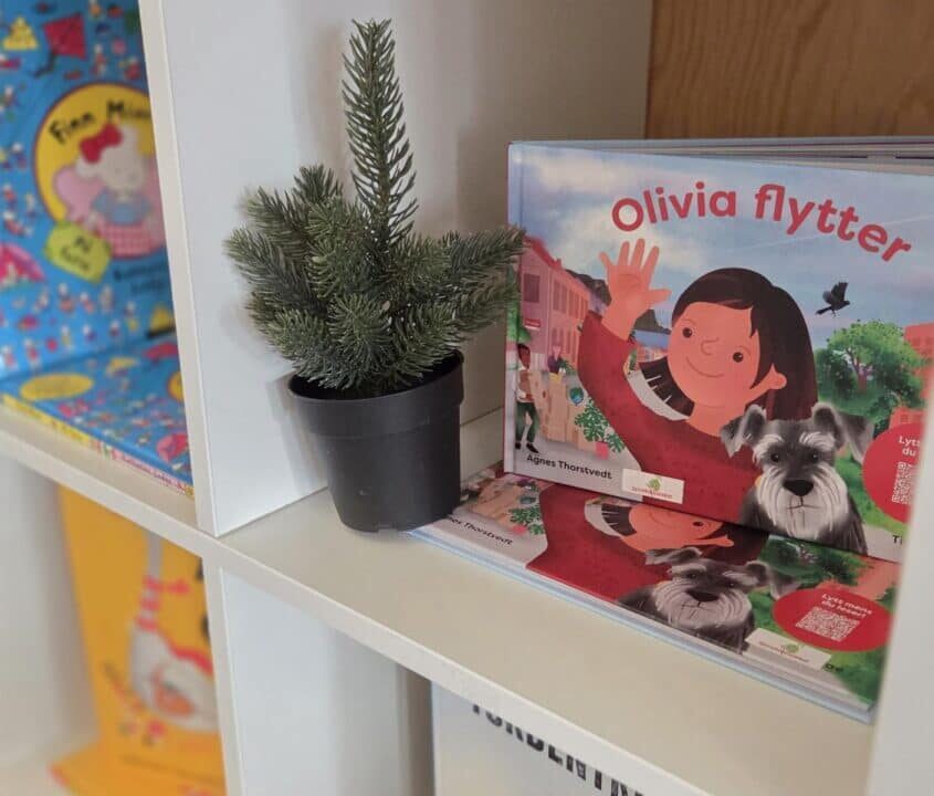 Aktiv sin bok Olivia flytter i Espira barnehager