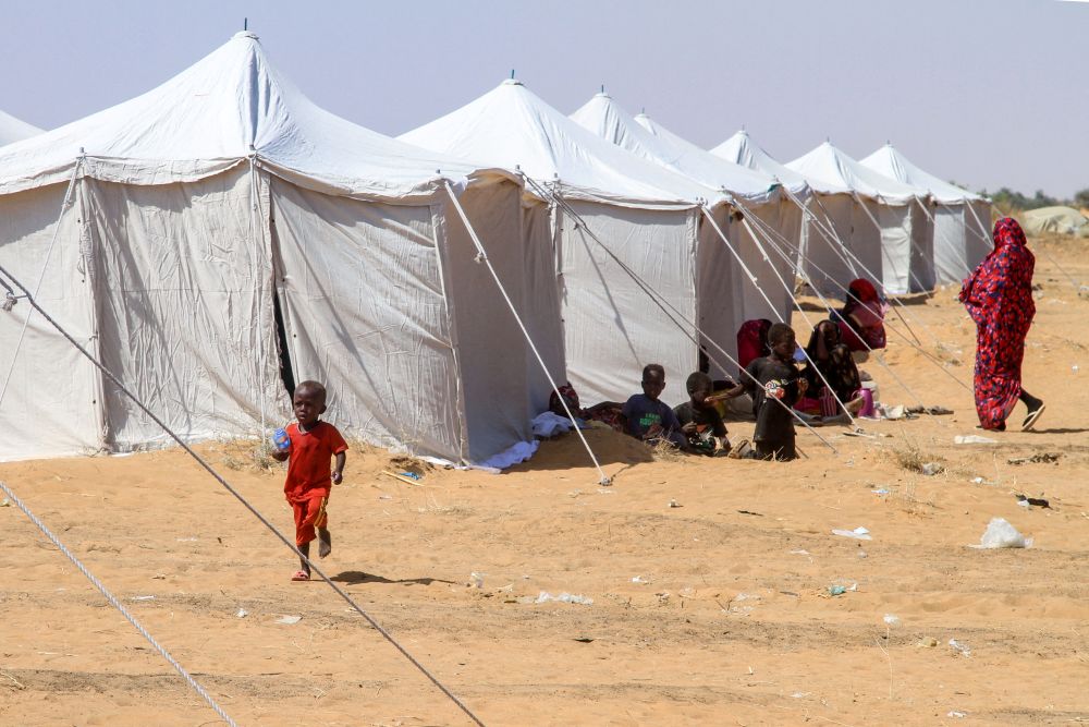 Konflikten i Sudan eskalerer, millioner av barn er blitt drevet på flukt