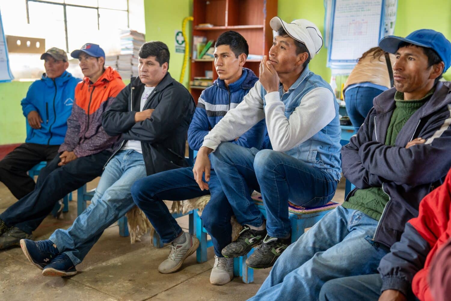 Fedre deltar i Aktivt farskap i Peru for å styrke relasjonen til barna sine.