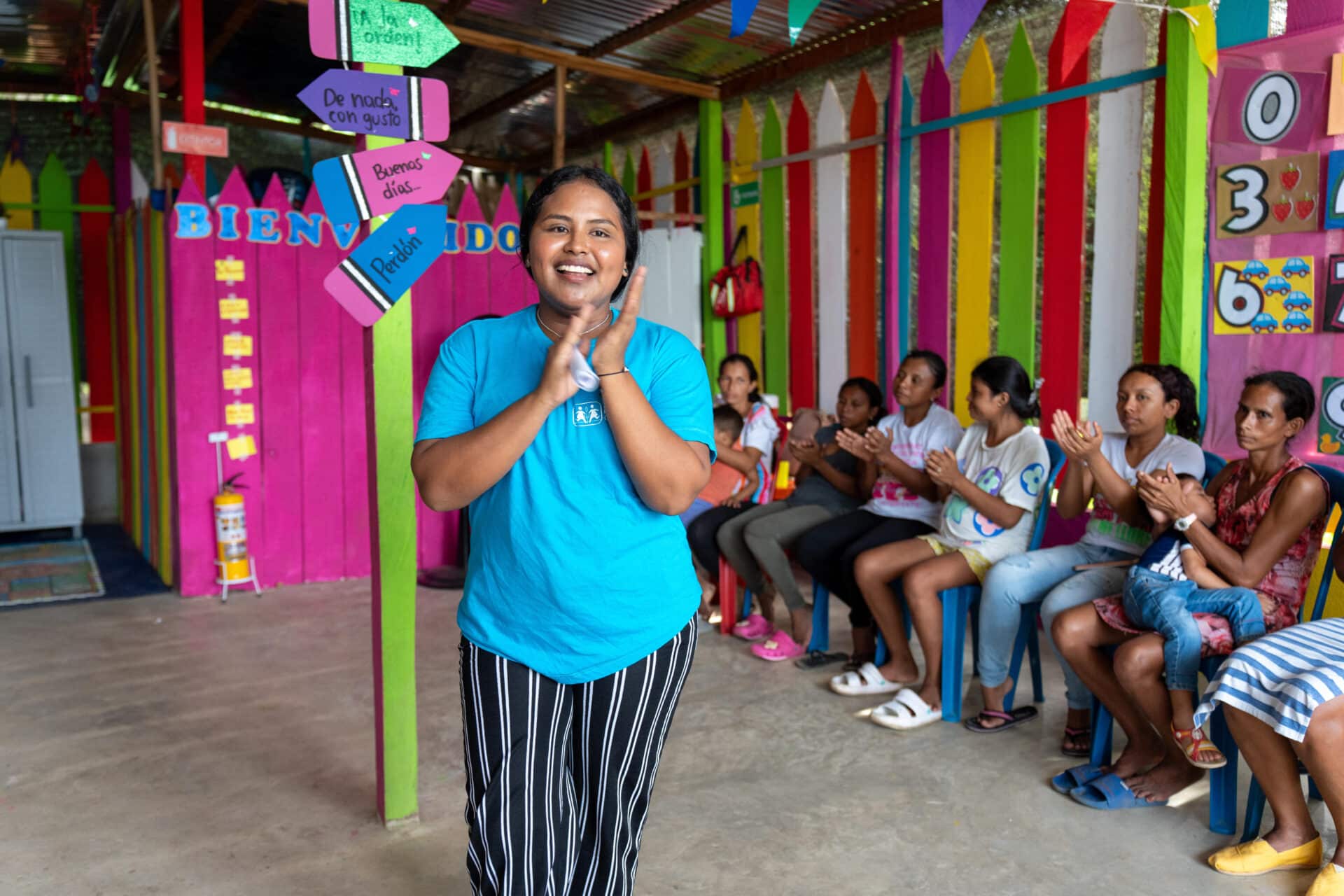 Franchelis Pana Epiayu leder gruppekurs for kvinner i Riohacha i Colombia. Gjennom SOS-barnebyer hjelper hun kvinner med å kjenne igjen og stå opp mot kjønnsbasert vold. Foto: Jakob Fuhr