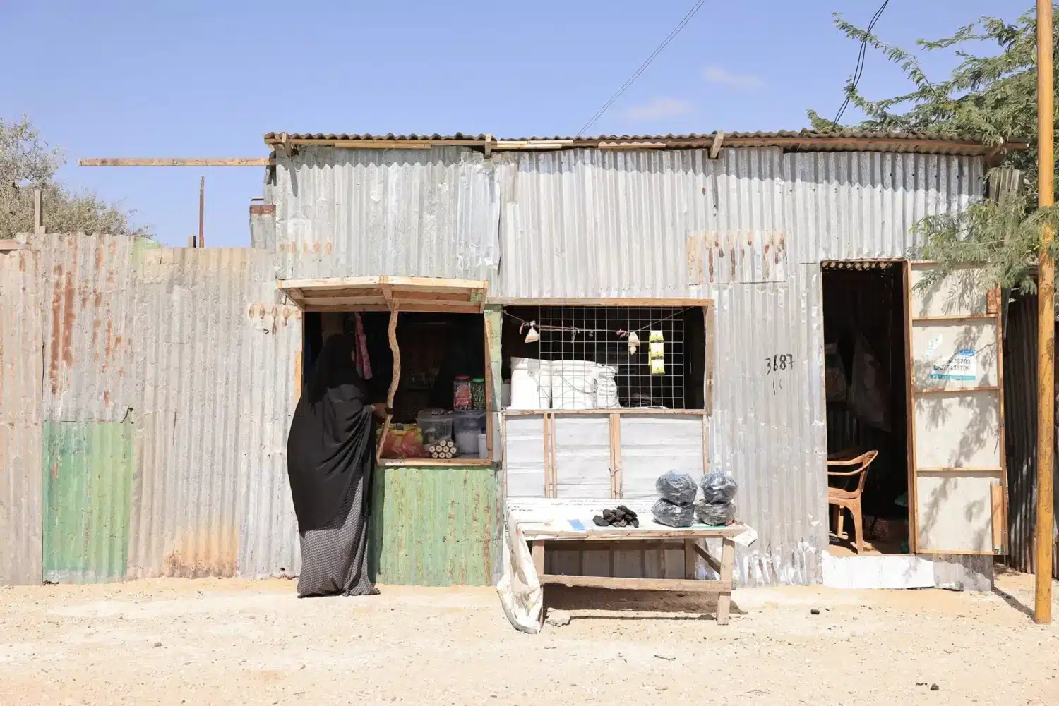 Somalia: Kvinne driver butikk og skaper egen inntekt