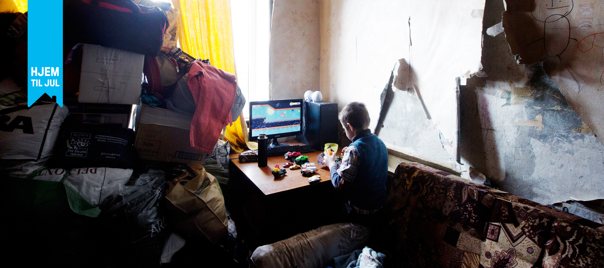 På dette lille rommet har Andrej (5) bodd sammen med moren, bestemoren og tre søsken. Foto. Nina Ruud
