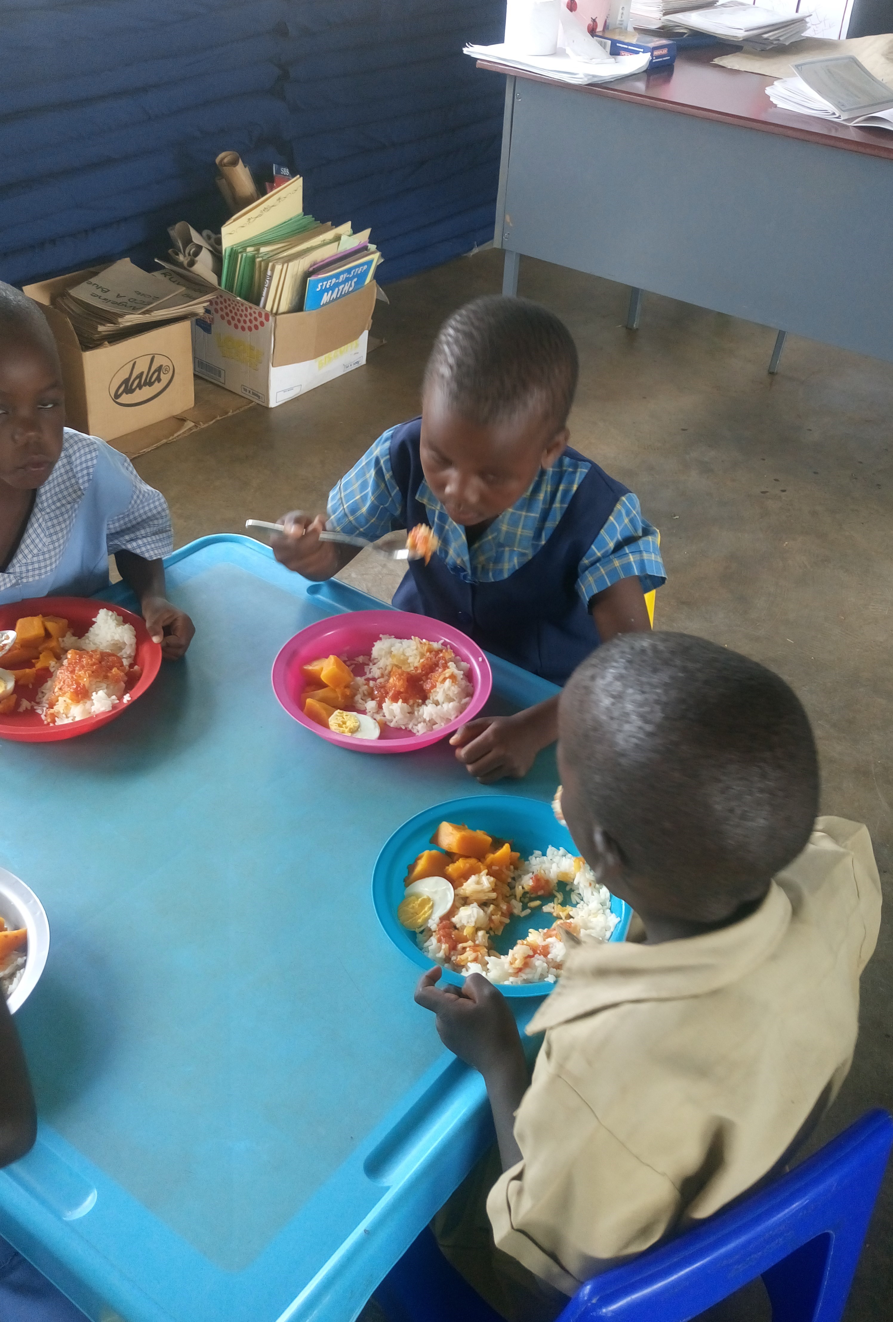 I SOS-barnehagen i Maizelands får barna frokost og formiddagsmat, i tillegg til to mellommåltid.