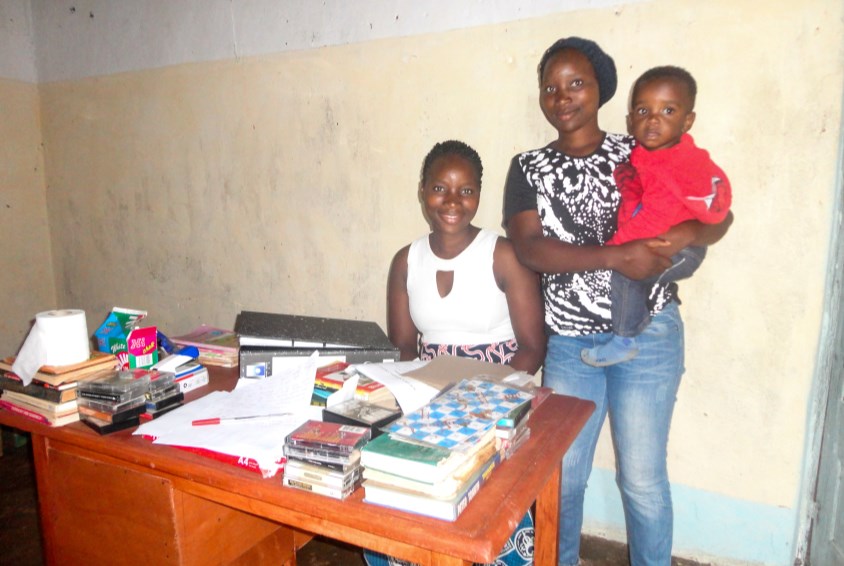 Tvillingene Alinafe og Sopani vokste opp i en SOS-barneby i Malawi. Nå har de startet en barnehage.