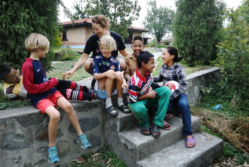 Overalt i barnebyen ble vi møtt av det samme: Åpenhet og smil, raushet og varme. Foto: Nina Ruud