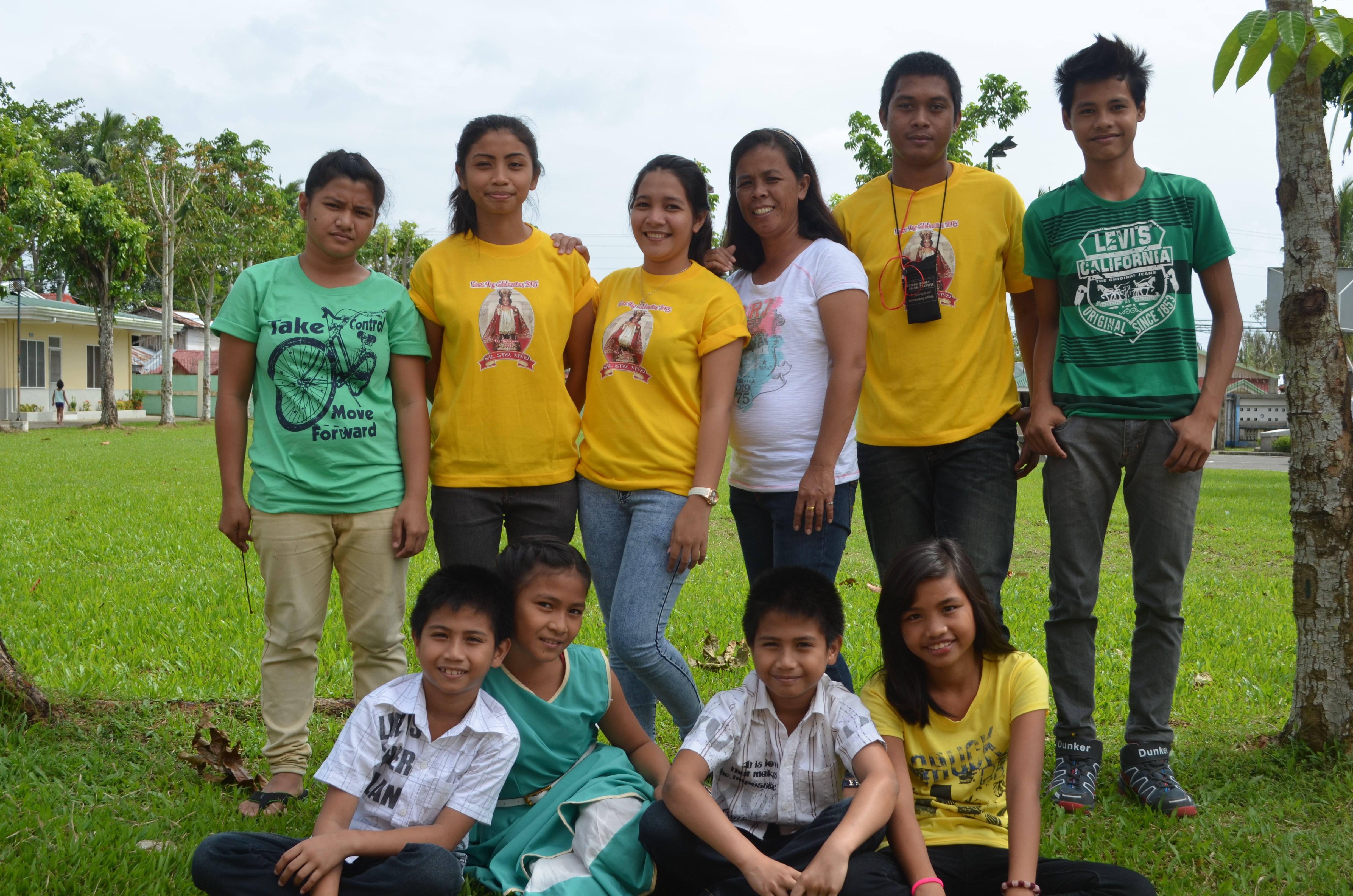 Asence, John Paul (backmost second from right) with his SOS family in Calbayog.