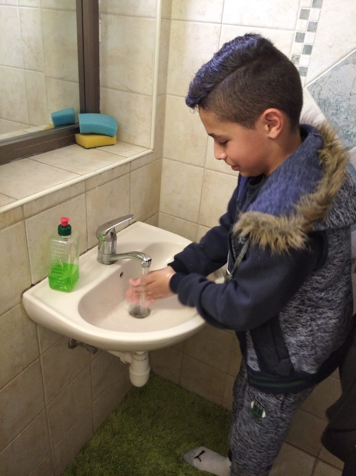 God håndvask er viktig i disse tider. Foto: SOS-barnebyer
