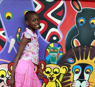 Jente i Tanzania. Foto: Lene Aarnes